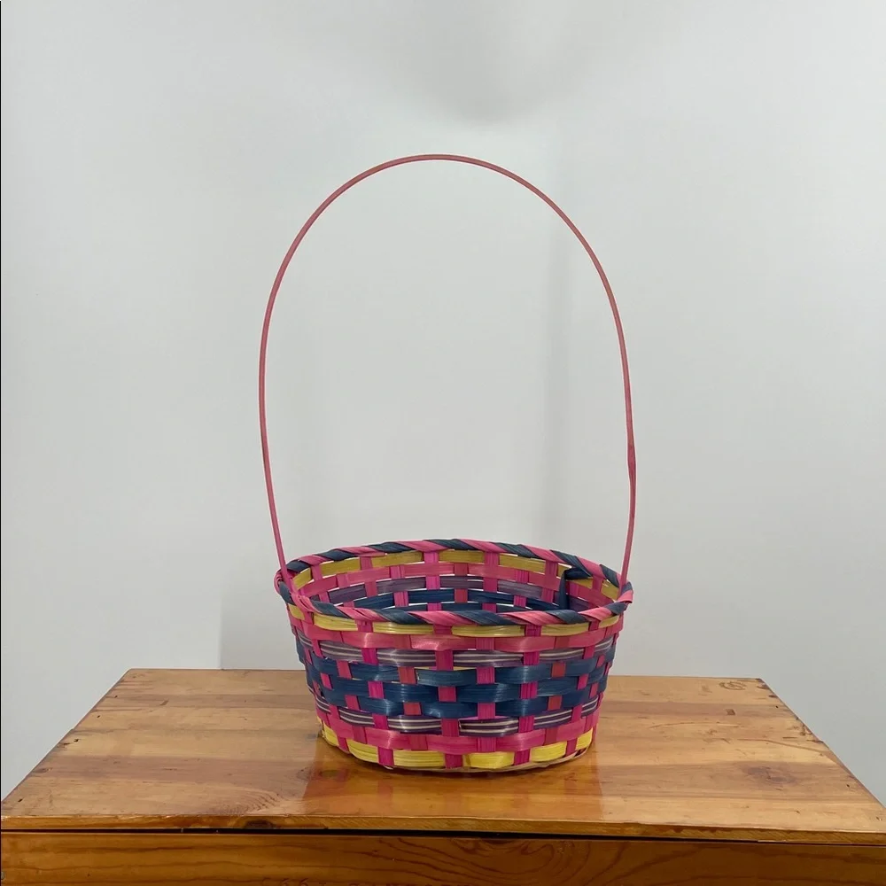 Vintage basket size